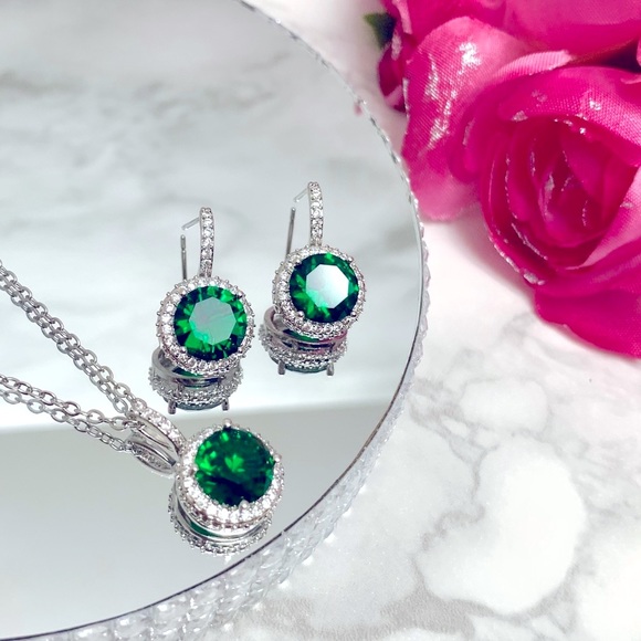 ◾️Sterling Silver Green Emerald Zircon Set - Picture 3 of 7